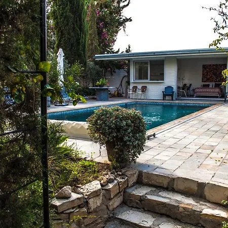 Idyllic With Private Pool Διαμέρισμα Λευκωσία