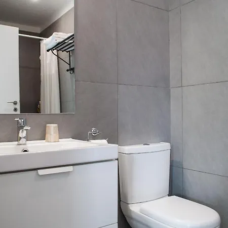 Idyllic With Private Pool Апартаменты Никосия