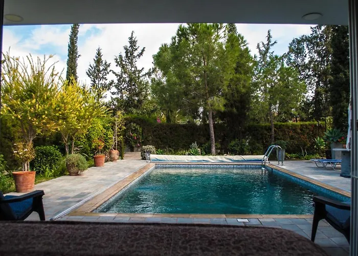 Idyllic With Private Pool